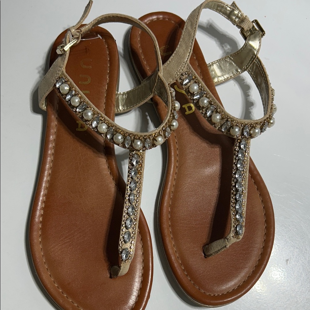 Unisa metallic gold with rhinestones and pearls thong sandals size 9